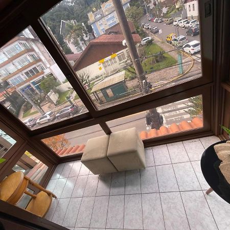 Apartamento Para 9 Pessoas - Blumenhaus 201 - Uma Quadra Da Rua Coberta! Gramado Kültér fotó